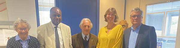 Visite de l'UPN à Clermont-Ferrrand le 24 septembre 2025. De g à d: Sylviane Guillaumont Jeanneney, Claude Sumata, Patrick Guillaumont, Céline de Quatrebarbes, Philippe Messéant
